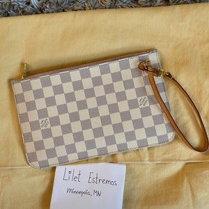 ❌SOLD❌louis vuitton neverfull pouch damier azur